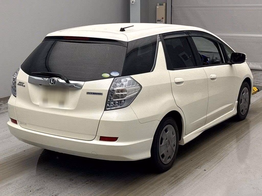 HONDA FIT SHUTTLE