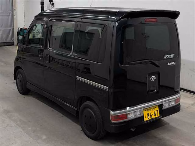 DAIHATSU ATRAI