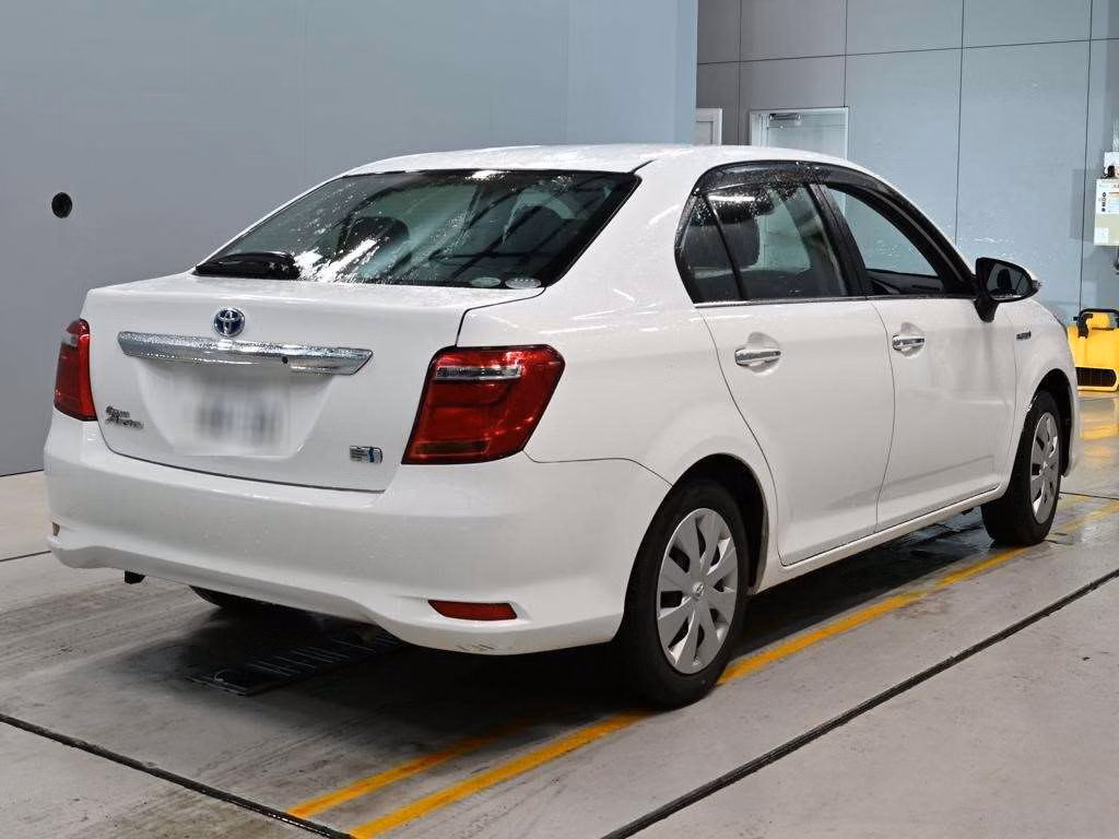 TOYOTA COROLLA AXIO