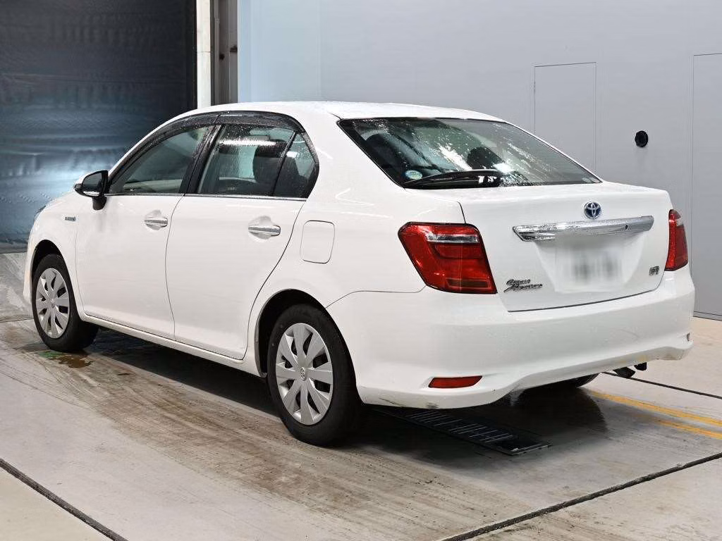 TOYOTA COROLLA AXIO