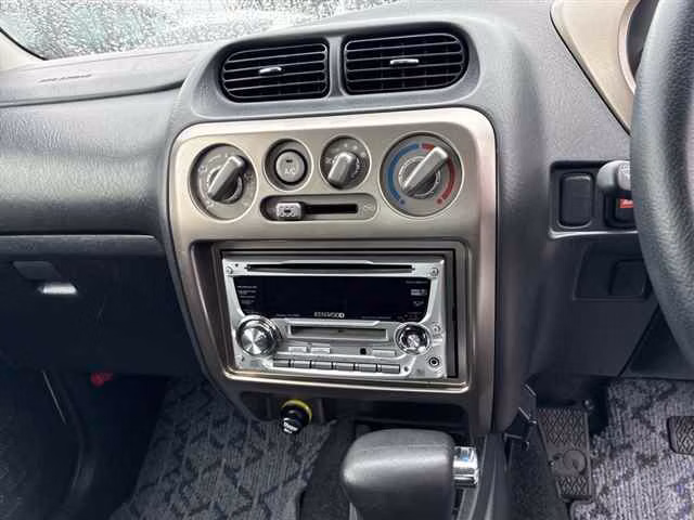 DAIHATSU TERIOS KID