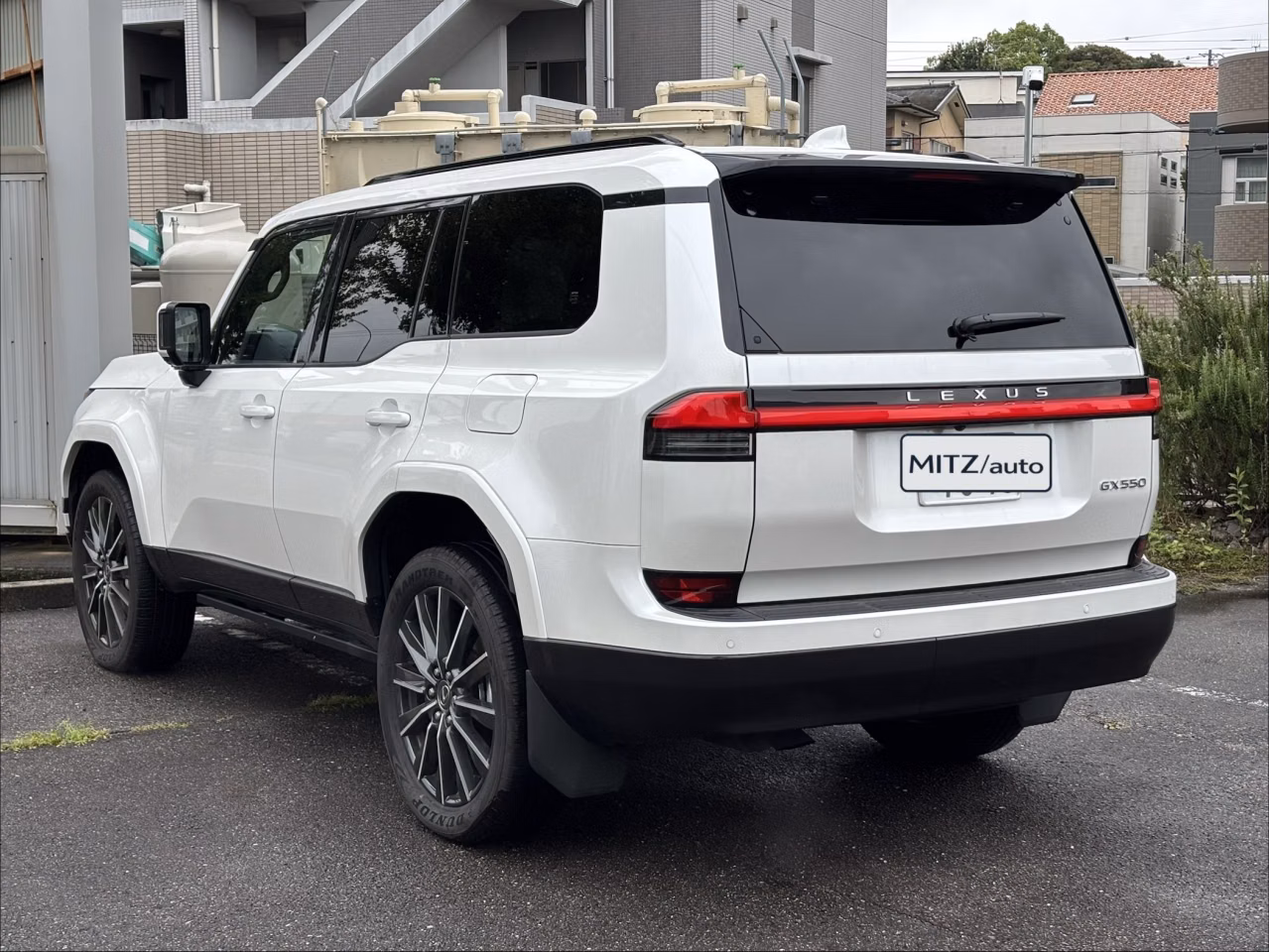 Lexus GX550