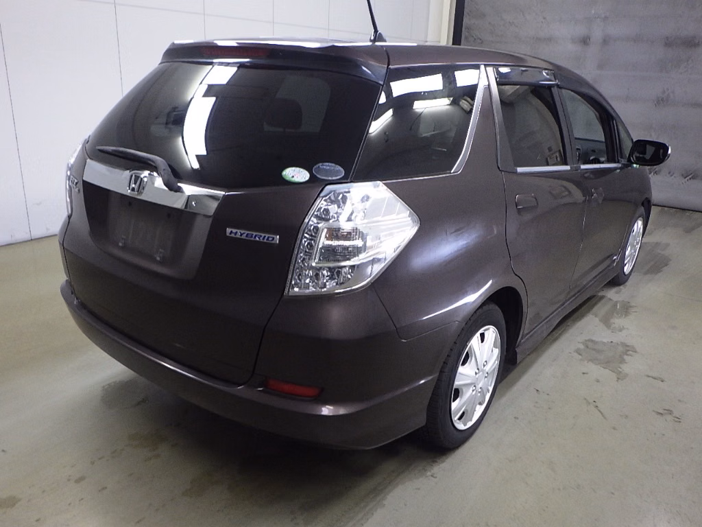 HONDA FIT SHUTTLE