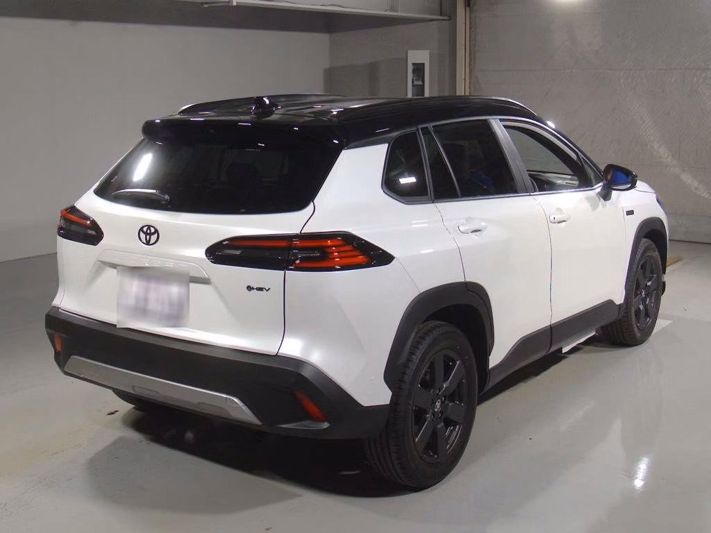 TOYOTA COROLLA CROSS