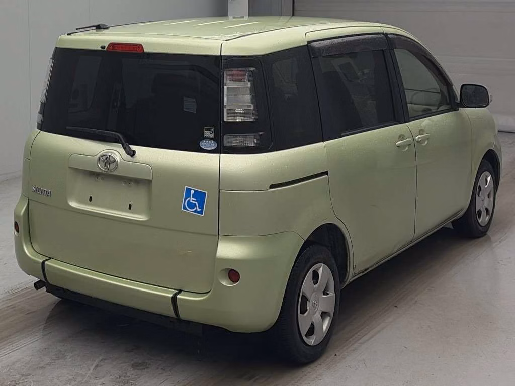 TOYOTA SIENTA