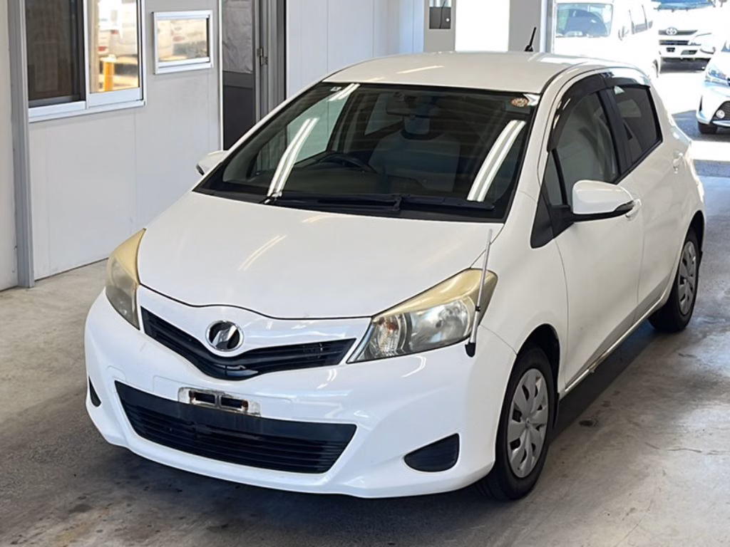 TOYOTA VITZ