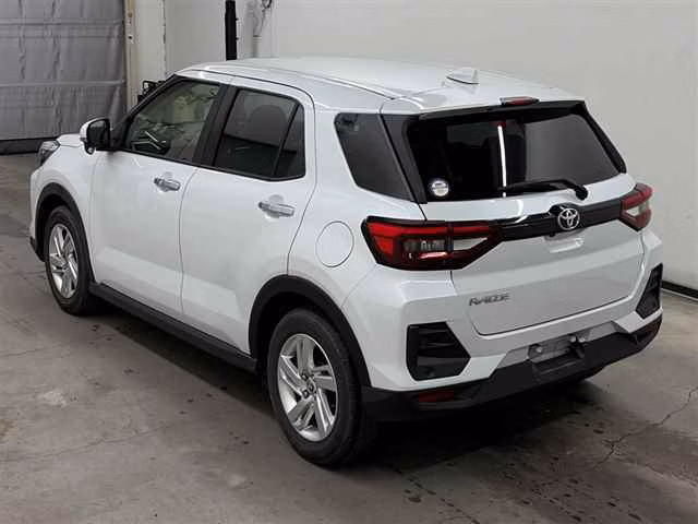 TOYOTA RAIZE