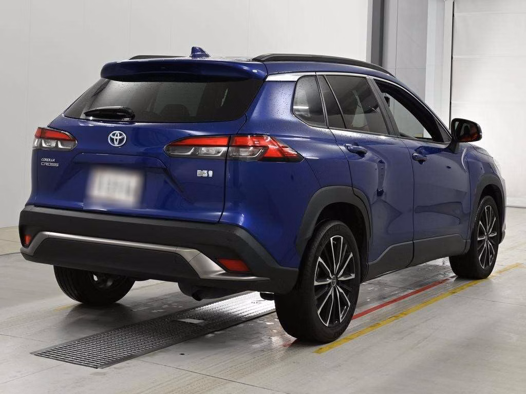 TOYOTA COROLLA CROSS