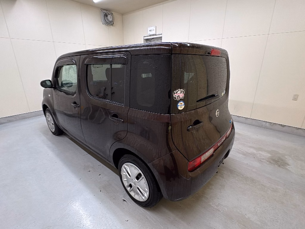 NISSAN CUBE
