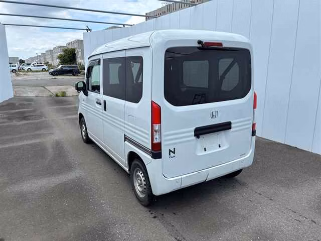 HONDA N-VAN