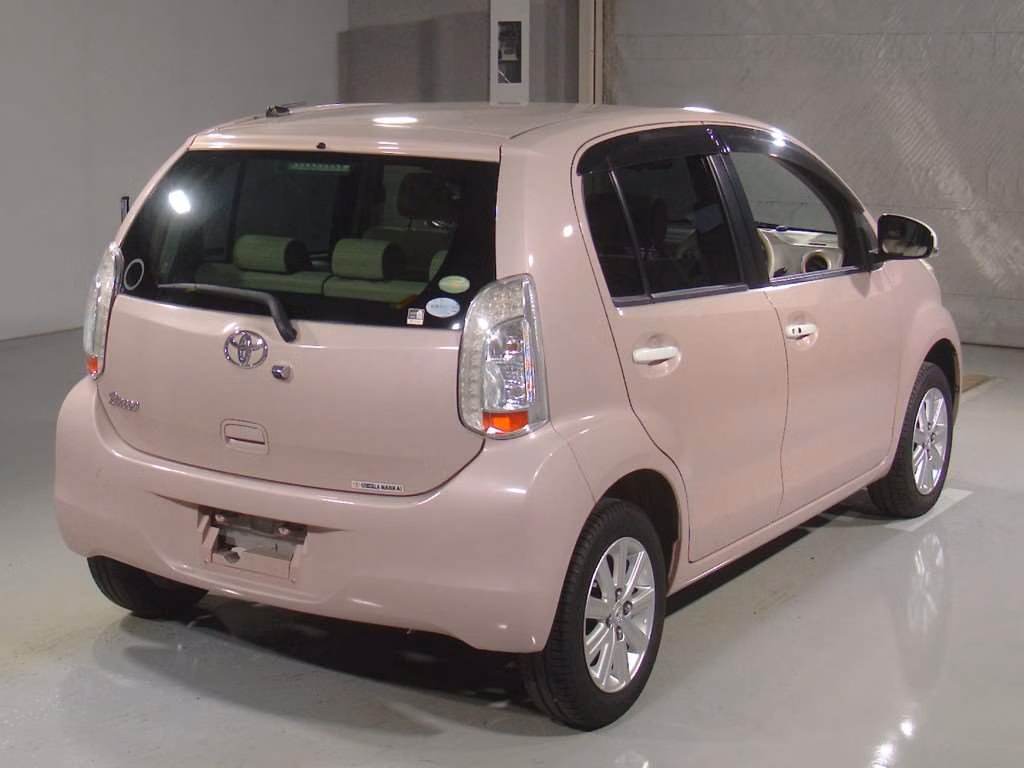 TOYOTA PASSO