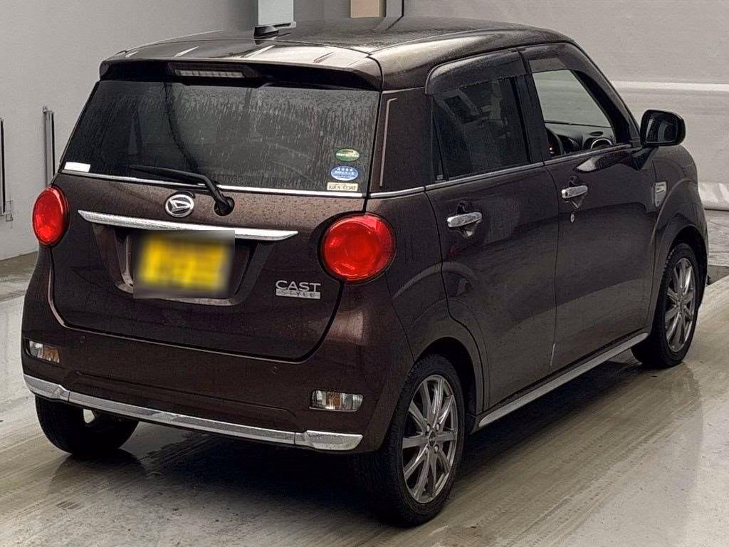 DAIHATSU CAST