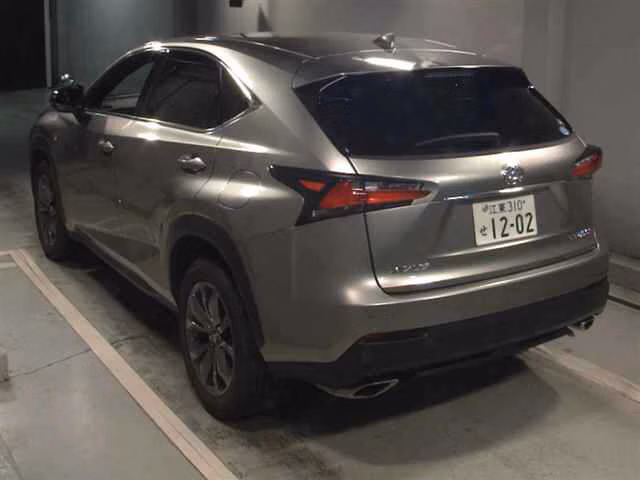 Lexus NX200t
