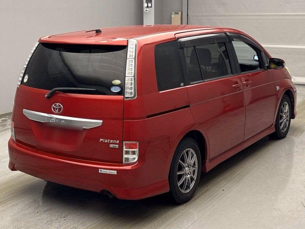 TOYOTA ISIS