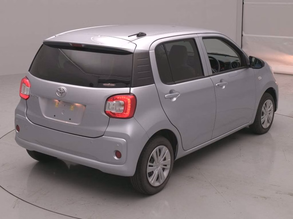 TOYOTA PASSO