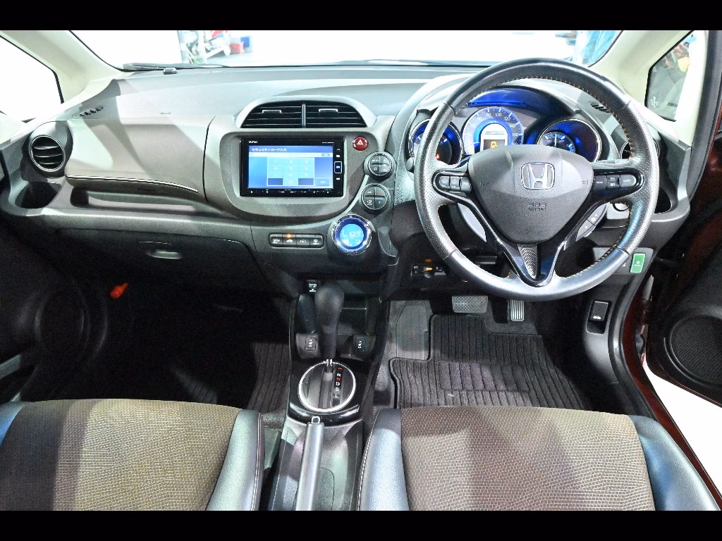 HONDA FIT SHUTTLE