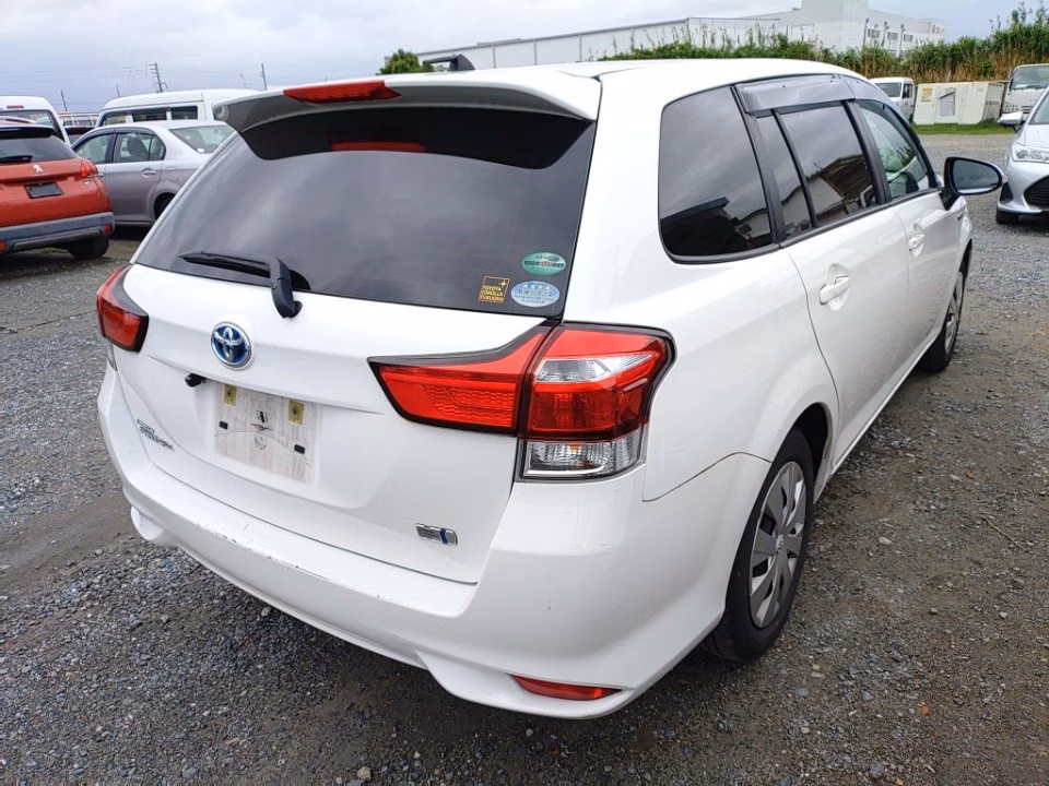TOYOTA COROLLA FIELDER