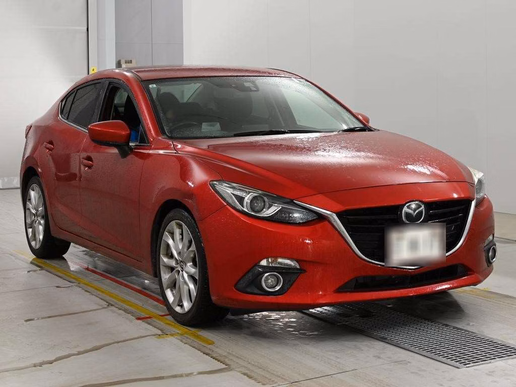 MAZDA AXELA