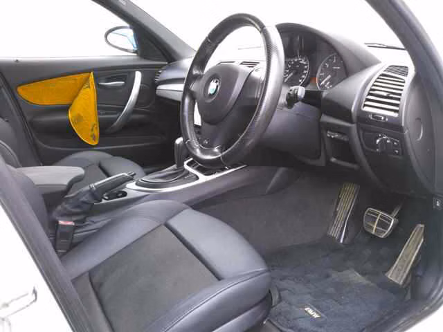 BMW 1-SERIES