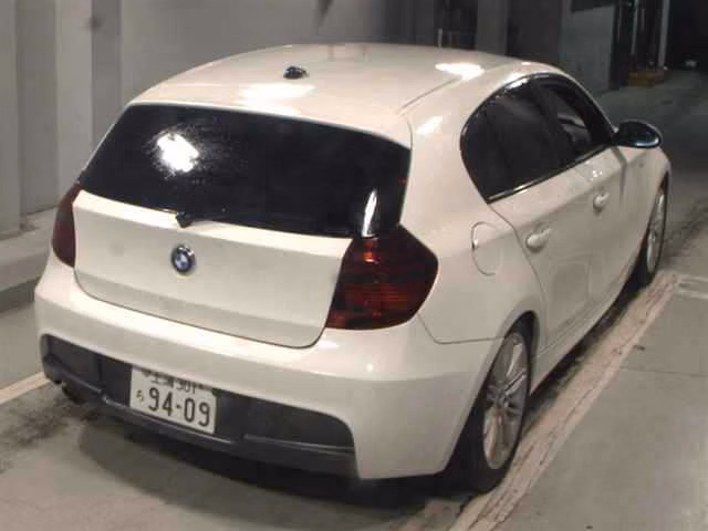 BMW 1-SERIES