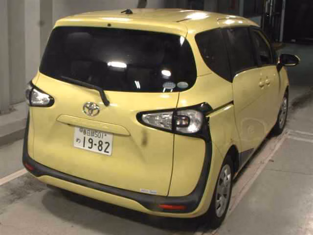 TOYOTA SIENTA