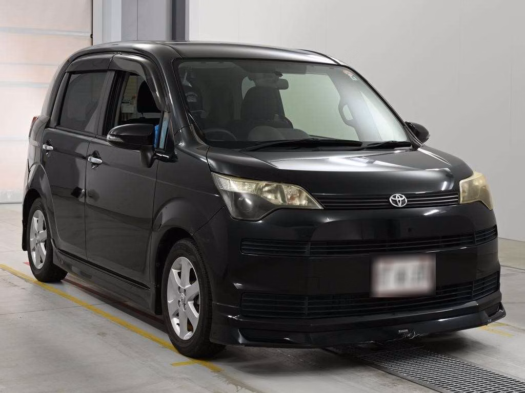 TOYOTA SPADE