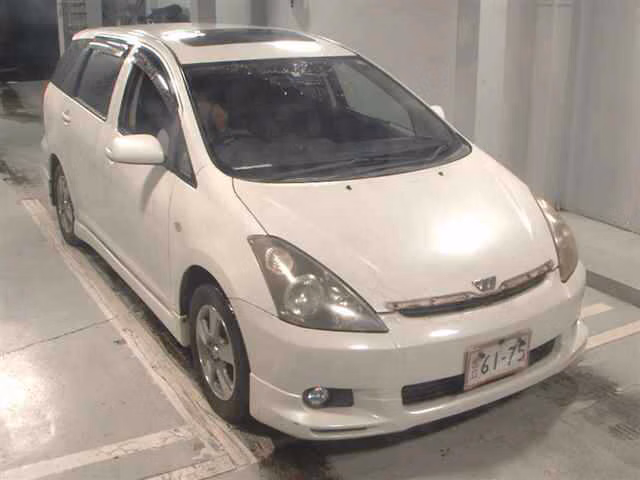 TOYOTA WISH