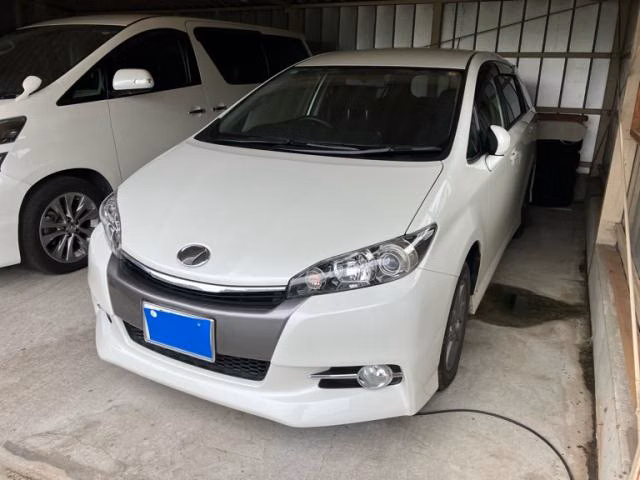 TOYOTA WISH