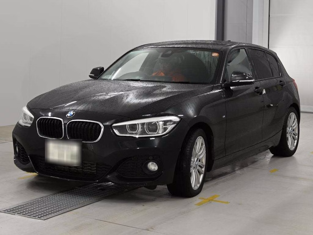 BMW 1-SERIES