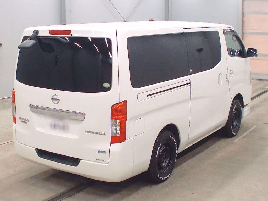 NISSAN NV350 CARAVAN