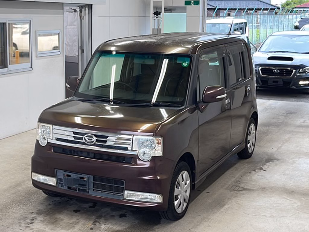Daihatsu Move Conte