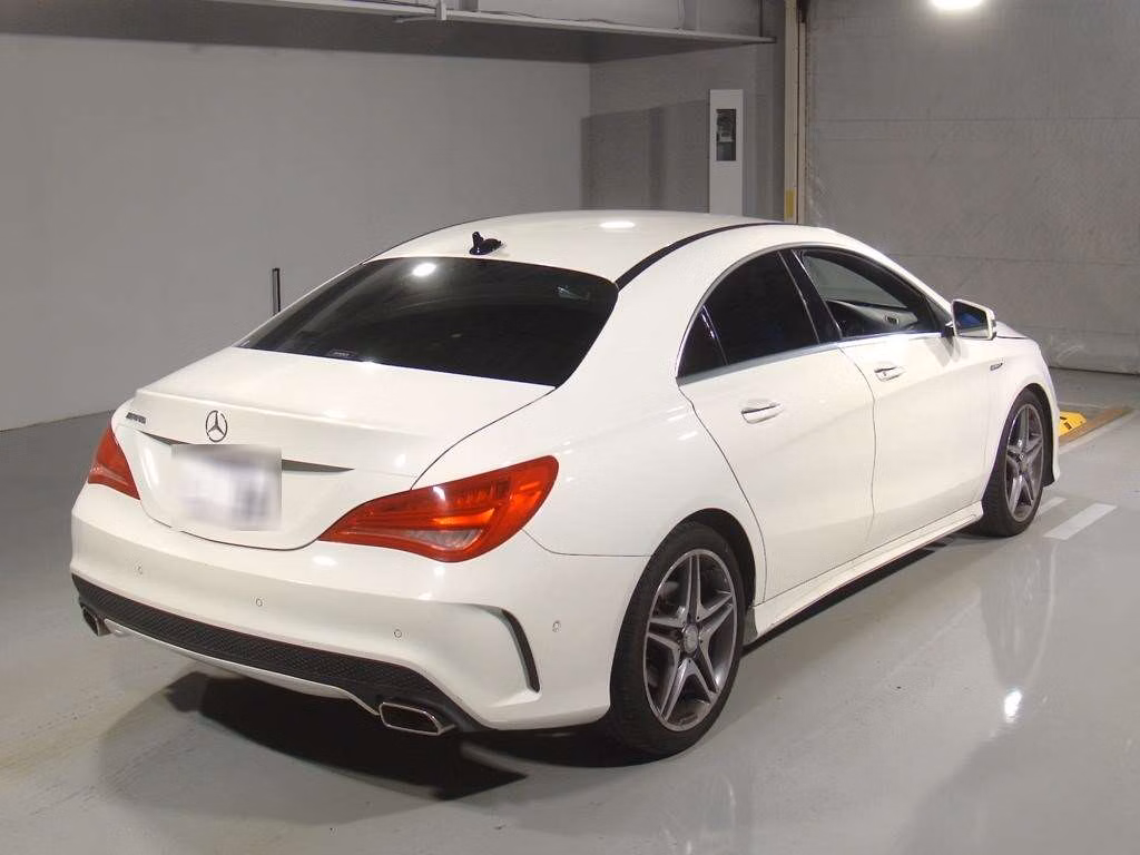 MERCEDES-BENZ CLA-CLASS