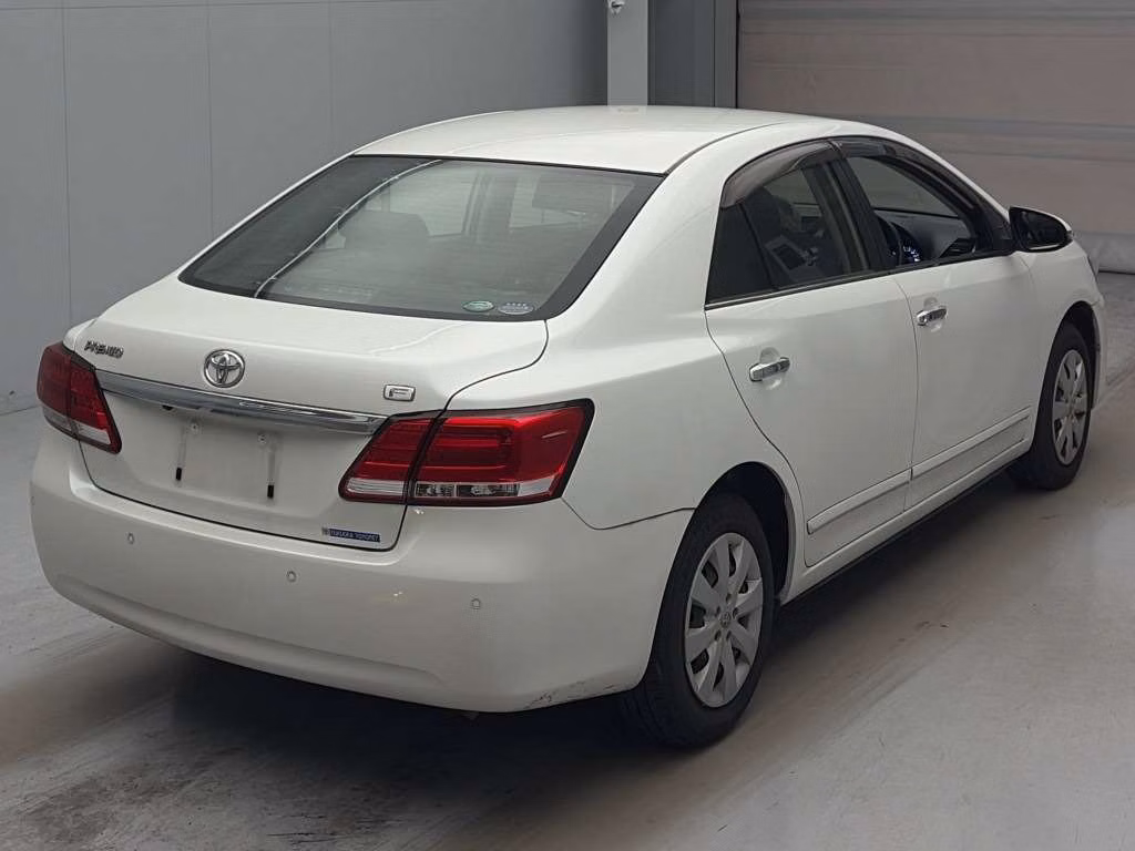 TOYOTA PREMIO
