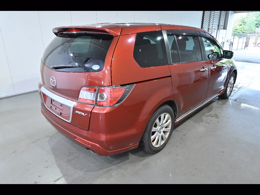 MAZDA MPV