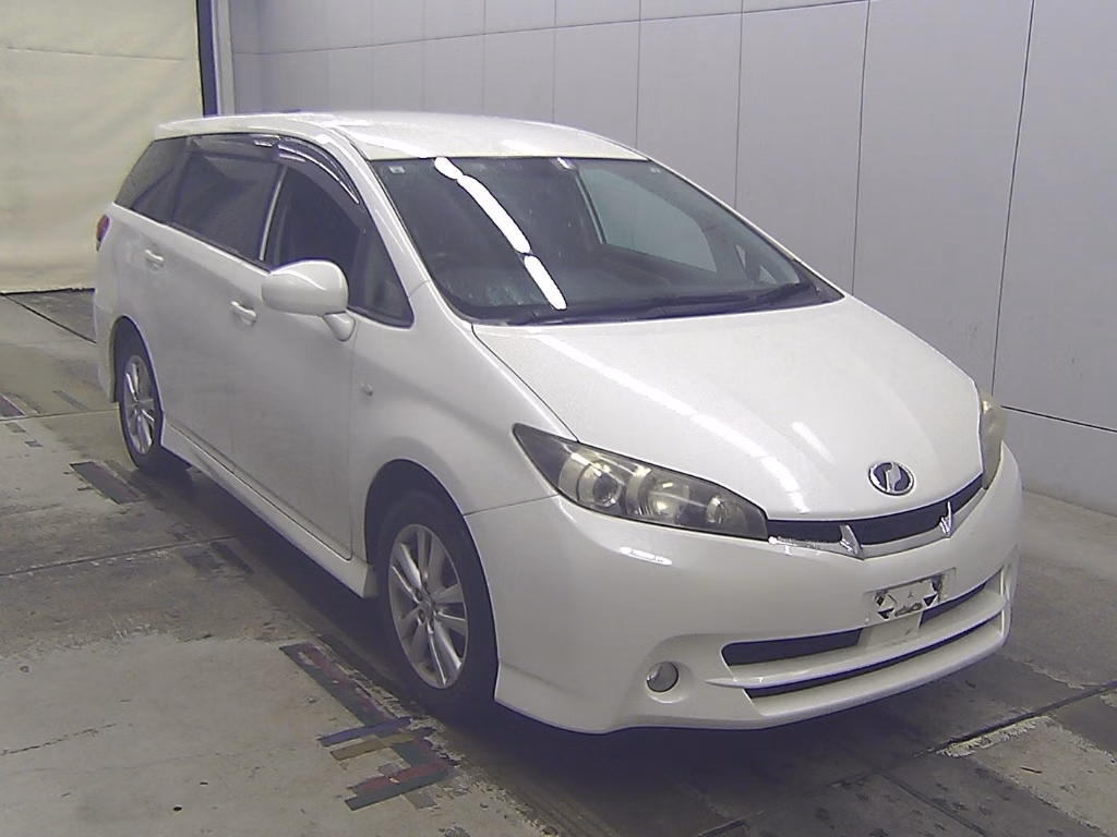 TOYOTA WISH