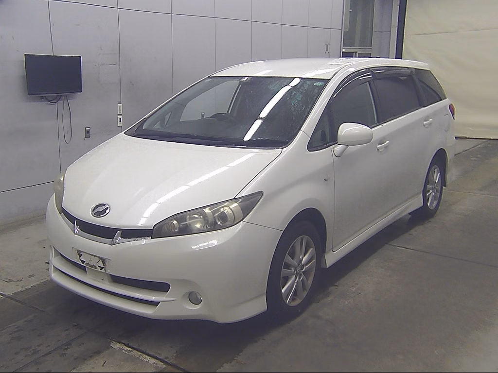 TOYOTA WISH