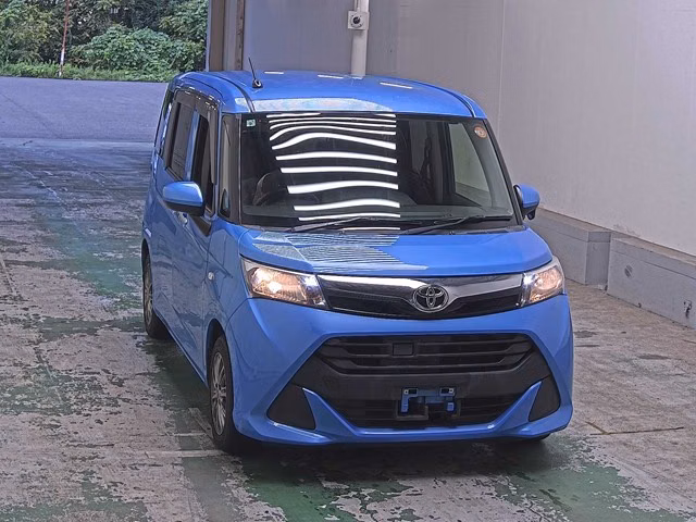 TOYOTA TANK