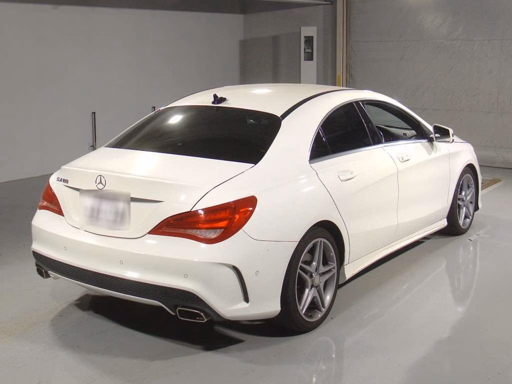 MERCEDES-BENZ CLA-CLASS