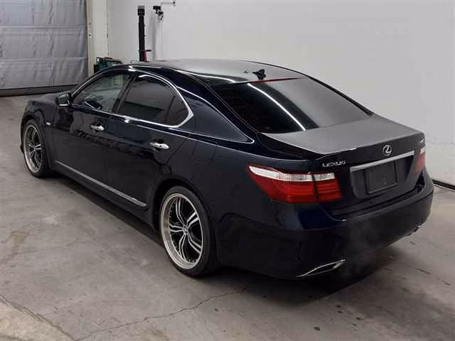 LEXUS LS460