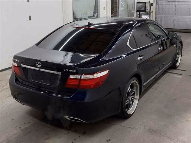 LEXUS LS460