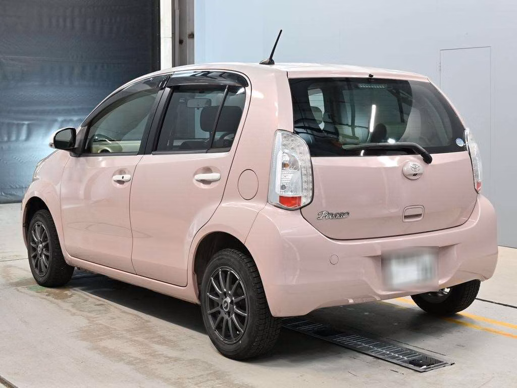 TOYOTA PASSO