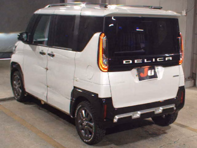 MITSUBISHI DELICA MINI