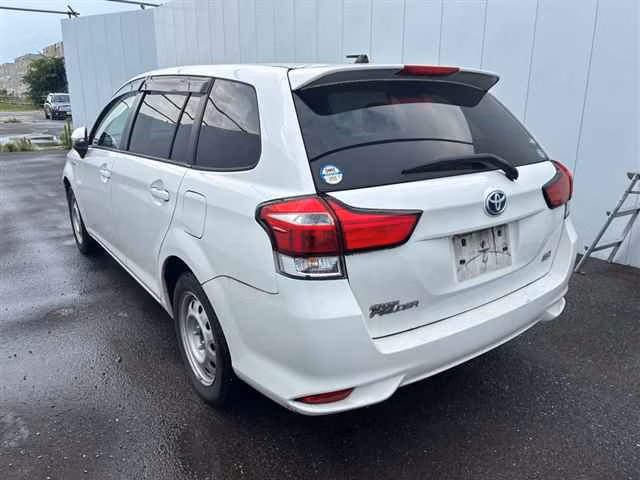 TOYOTA COROLLA FIELDER