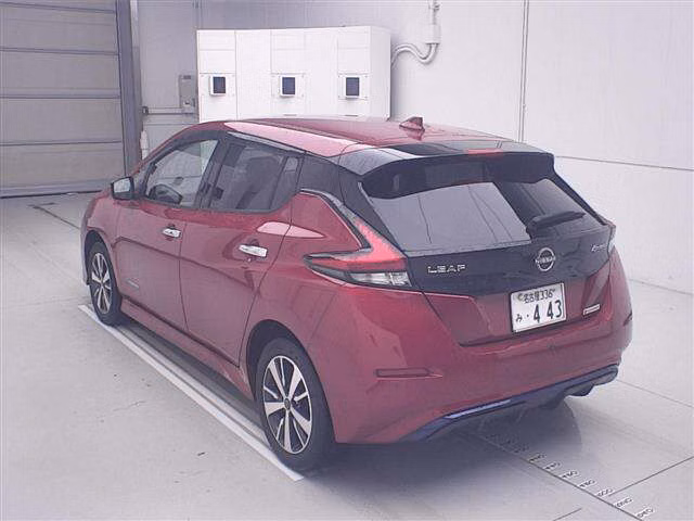 NISSAN LEAF