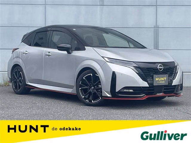 Nissan Aura