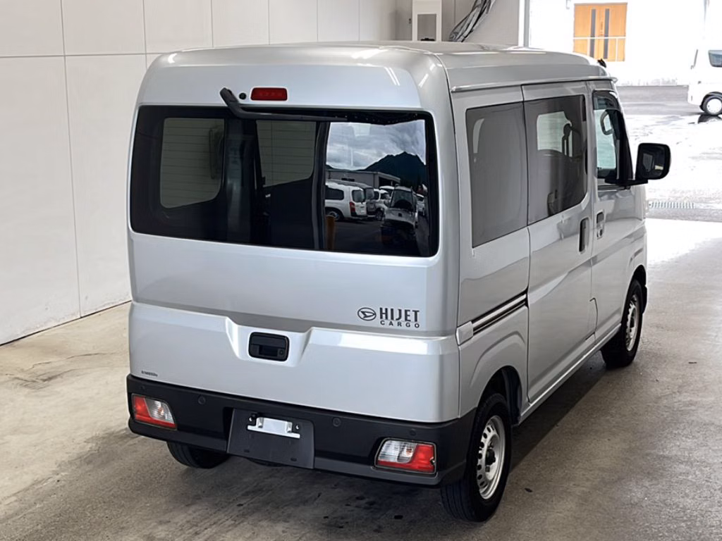 DAIHATSU ATRAI