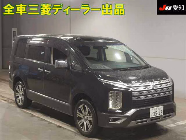 Mitsubishi Delica D:5