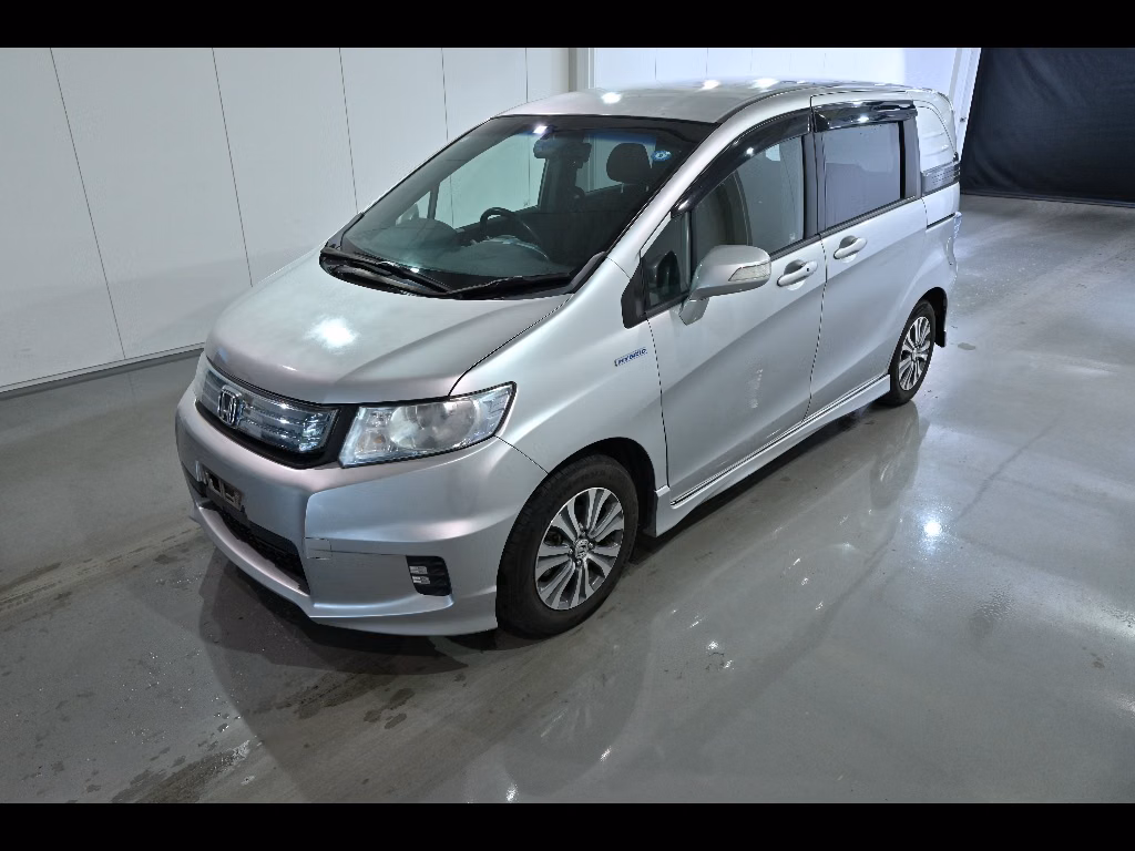 HONDA FREED SPIKE