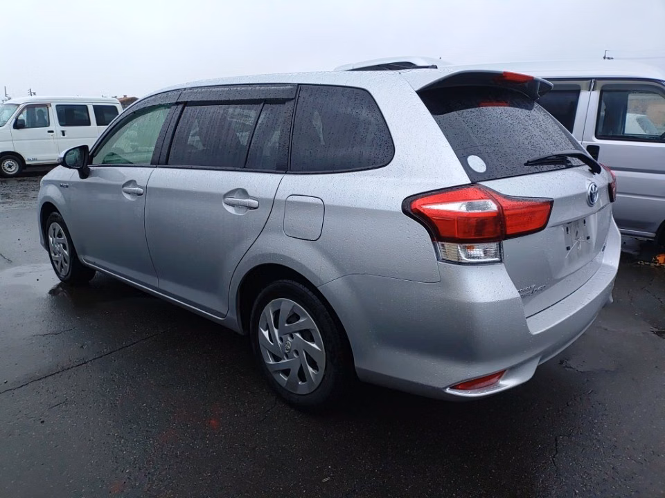 TOYOTA COROLLA FIELDER