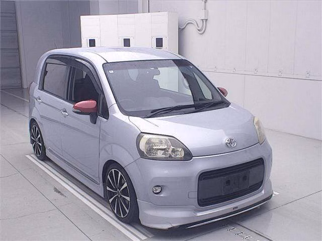 TOYOTA PORTE